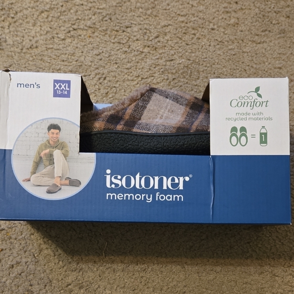NWT Isotoner Men's Plaid Memory Foam Slippers